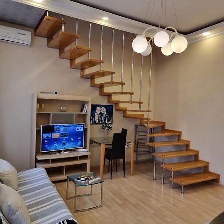 Avenu Apartment Баку Экстерьер фото